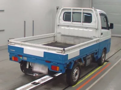 Nissan CLIPPER TRUCK