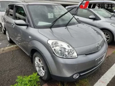 Mazda VERISA