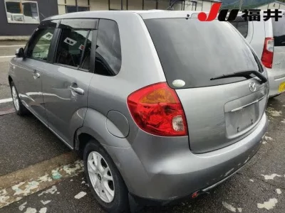 Mazda VERISA