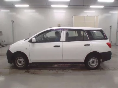 Nissan AD