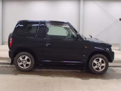 Nissan KIX