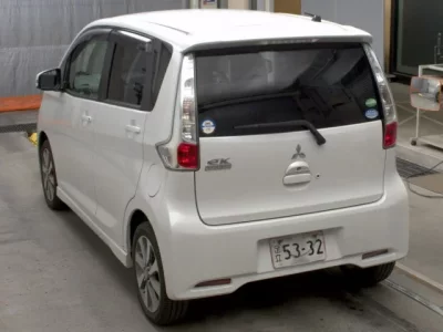 Mitsubishi EK CUSTOM