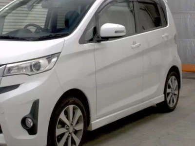 Mitsubishi EK CUSTOM