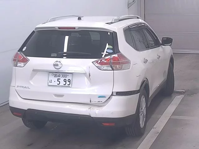 Nissan X-TRAIL