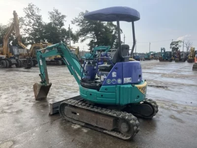 KOMATSU PC20MR-1