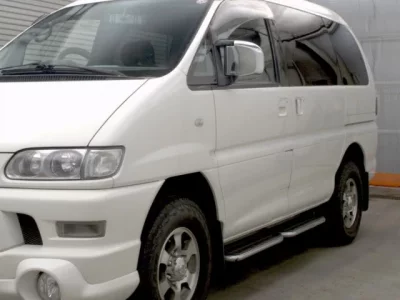 Mitsubishi DELICA