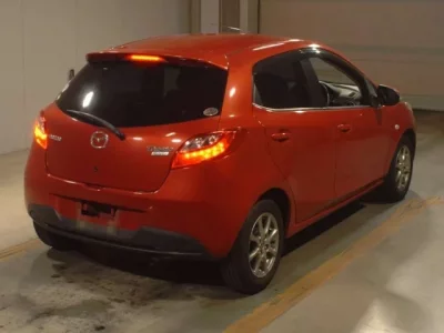 Mazda DEMIO