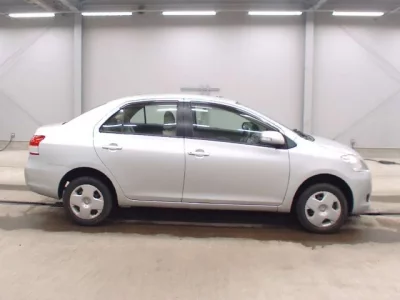 Toyota BELTA