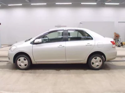 Toyota BELTA