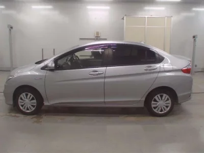 Honda GRACE