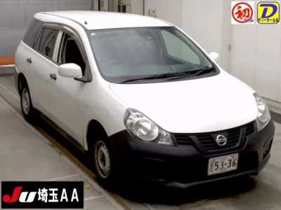 Nissan AD
