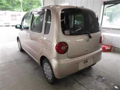 Daihatsu MOVE LATTE
