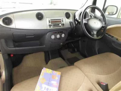 Daihatsu MOVE LATTE