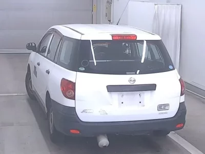 Nissan AD