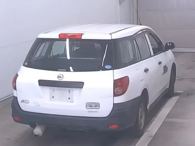 Nissan AD