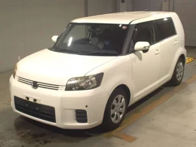 Toyota COROLLA RUMION