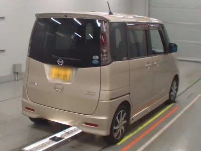 Nissan ROOX