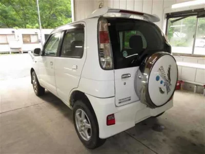 Daihatsu TERIOS KID
