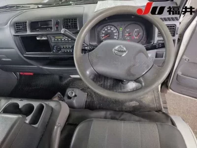 Nissan VANETTE VAN