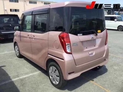 Mitsubishi EK SPACE