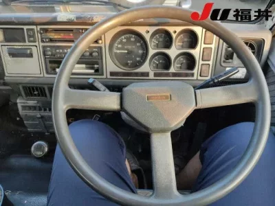 Mazda TITAN