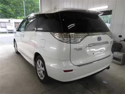 Toyota ESTIMA HYBRID