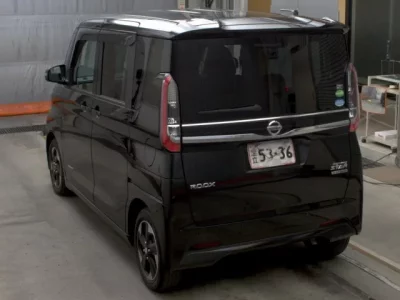 Nissan ROOX