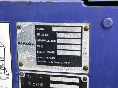 KOMATSU PC128UU-2