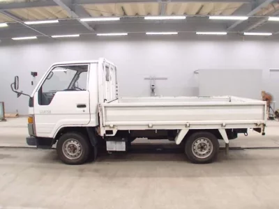 Toyota HIACE TRUCK