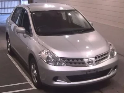 Nissan TIIDA LATIO