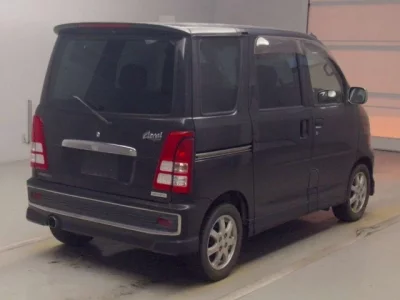 Daihatsu Atrai Wagon
