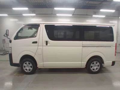 Toyota REGIUS ACE VAN