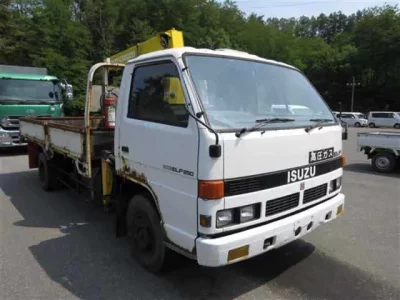 Isuzu ELF