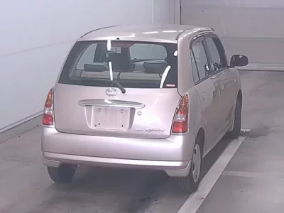 Daihatsu MIRA