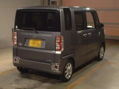 Toyota PIXIS MEGA
