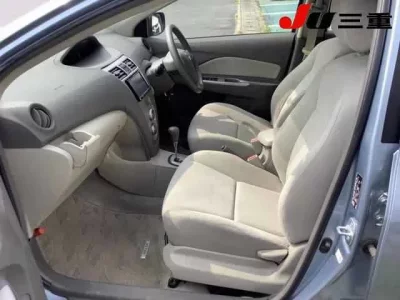 Toyota BELTA