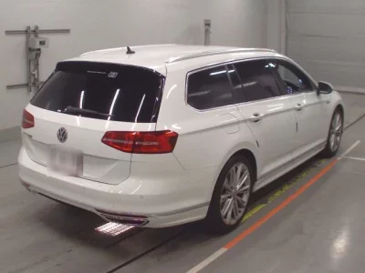 Volkswagen PASSAT VARIANT