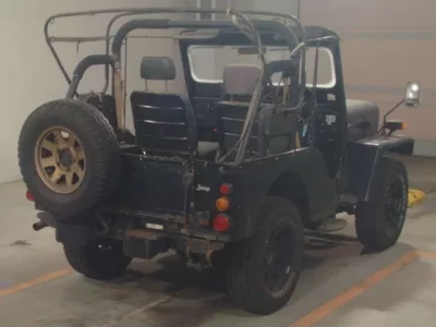 Mitsubishi JEEP