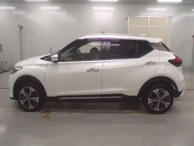 Nissan KIX
