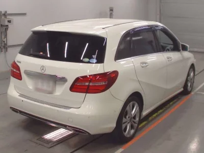 Mercedes-Benz B CLASS
