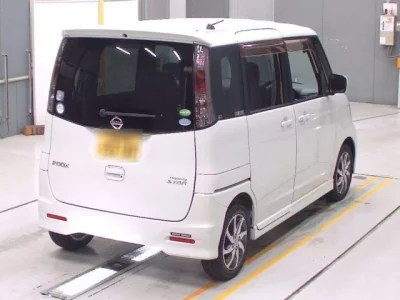 Nissan ROOX