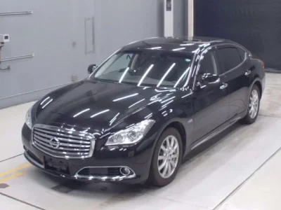 Nissan CIMA