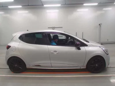Renault LUTECIA