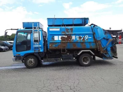 Isuzu FORWARD