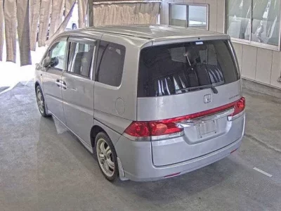 Honda STEP WAGON