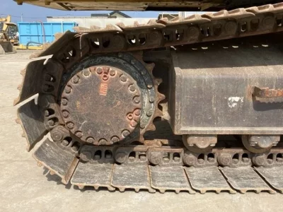KOMATSU PC200-6E