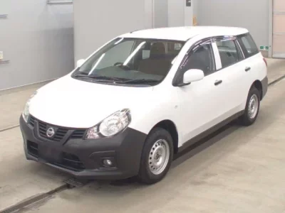 Nissan AD