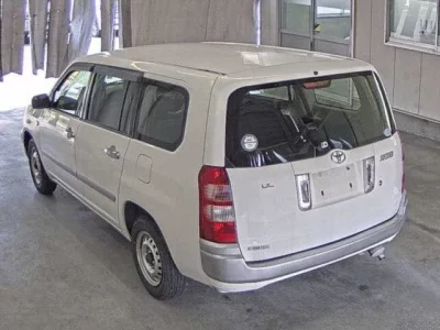 Toyota SUCCEED