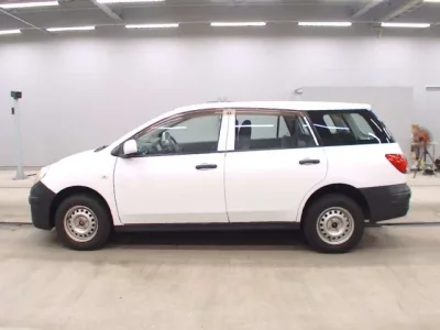 Nissan AD