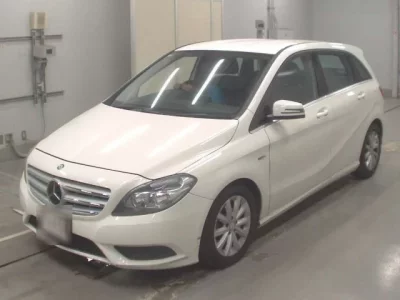 Mercedes-Benz B CLASS